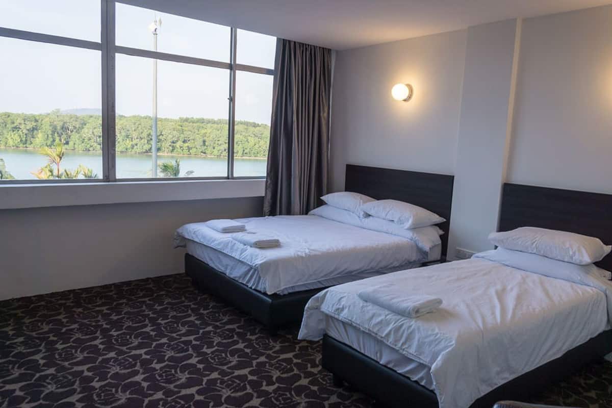 Family Suite | Desk, free WiFi