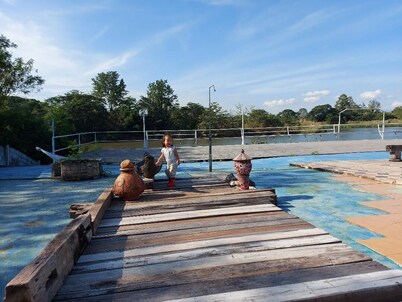 Scenic Riverside Resort