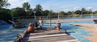 Scenic Riverside Resort