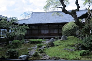 Property grounds - Wanokura (Kyoto)