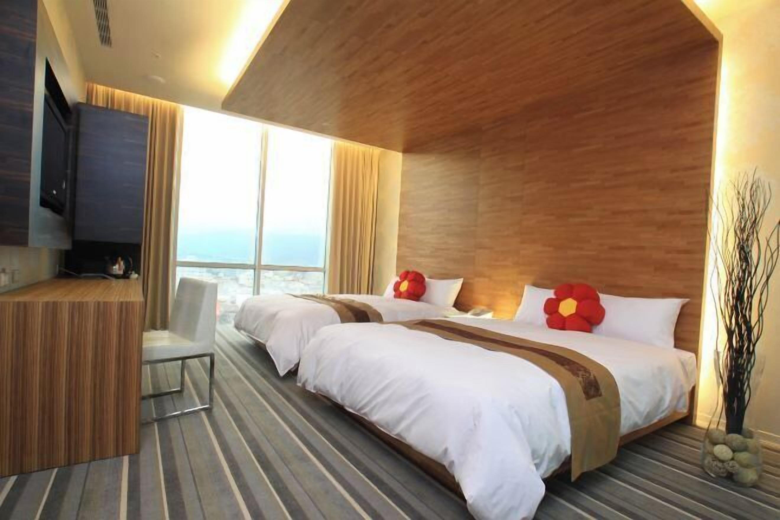 デスク、WiFi (無料)、ベッドシーツ