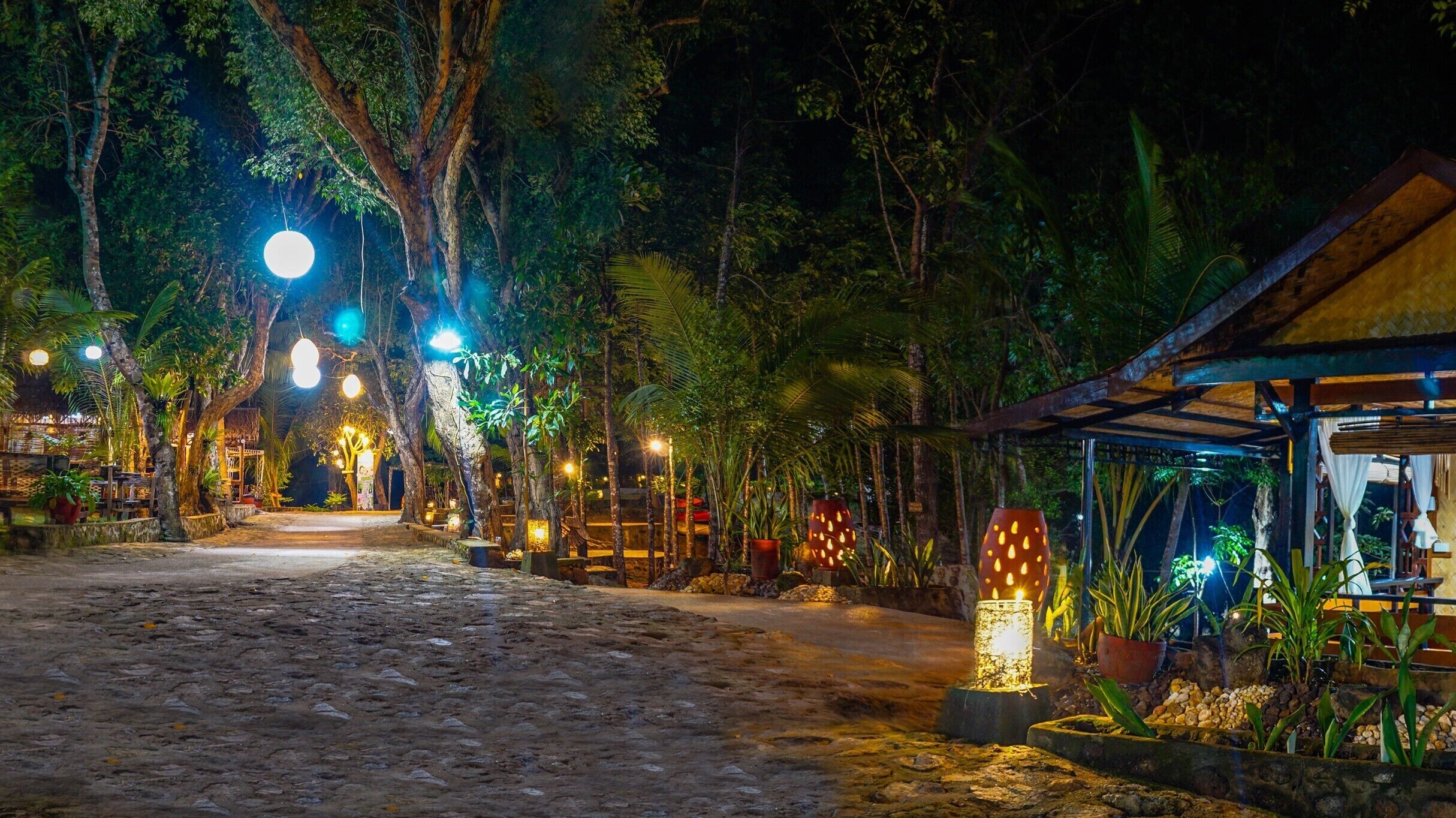 Villa 1A/1B - Deluxe & Family Room with Loft | View from room