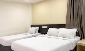Caja fuerte, escritorio, wifi gratis y ropa de cama