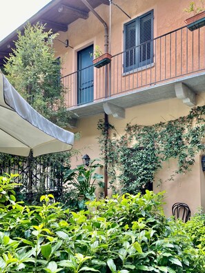 Terrace/patio - Locanda La Posta (Cavour)