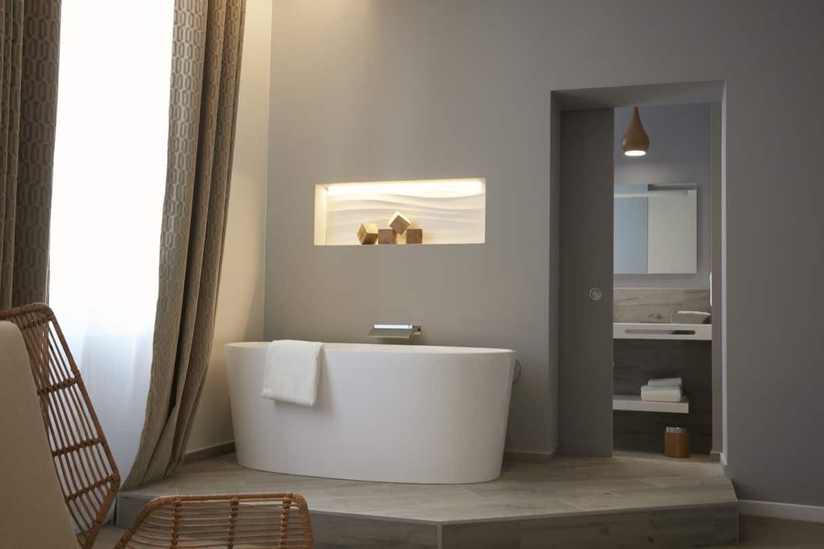 free toiletries, hair dryer, towels