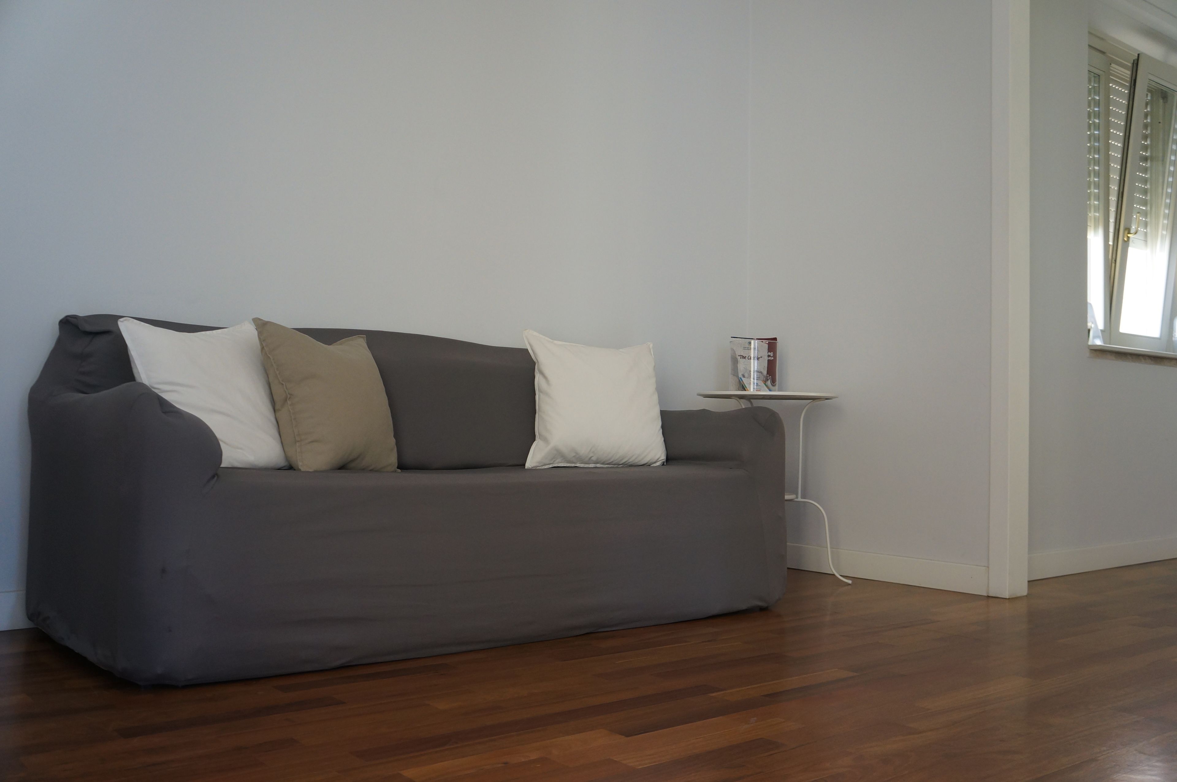 Appartamento Exclusive, 1 camera da letto, vista spiaggia | Area soggiorno | TV a schermo piatto