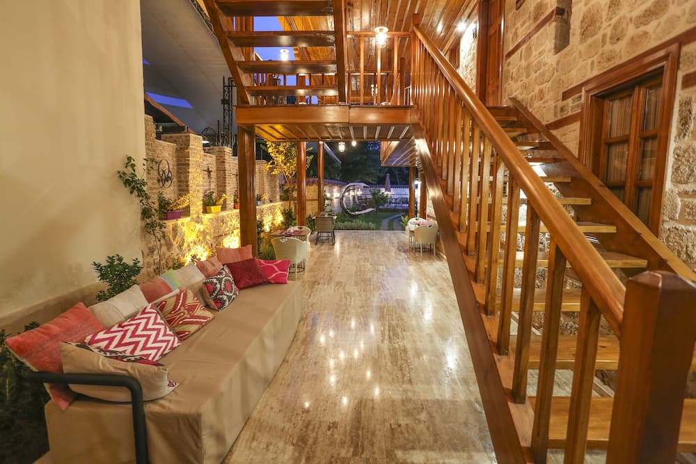 Charme Hotel