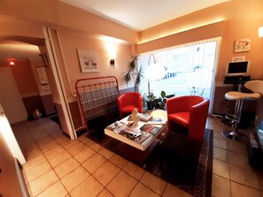 Sala de estar en el lobby