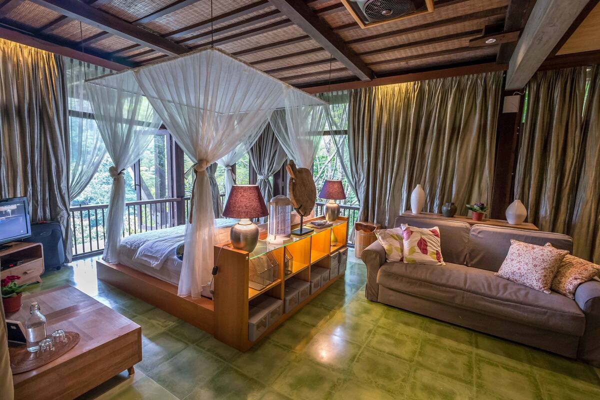 Villa Aranya Latisfatha Suite
