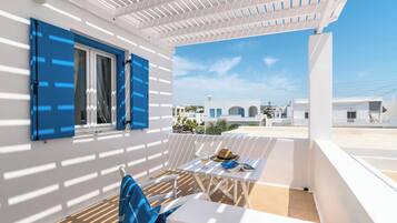 Deluxe Studio (No 5) | Exterior