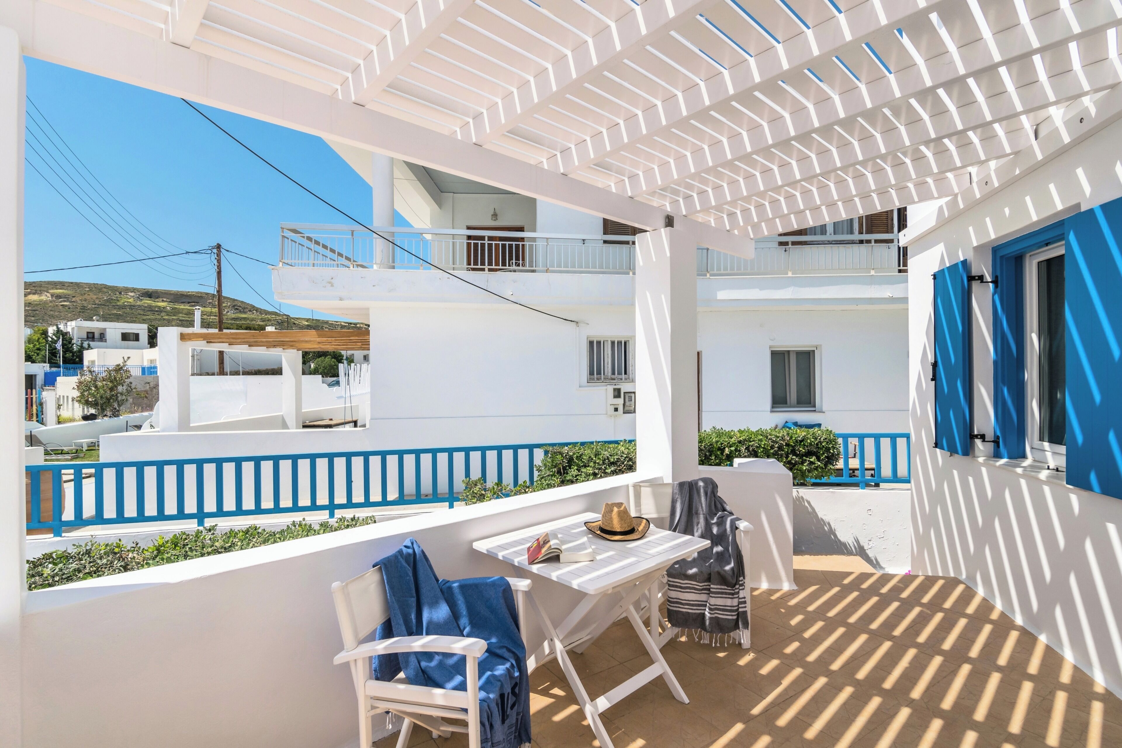 1 bedroom, Egyptian cotton sheets, premium bedding, Select Comfort beds