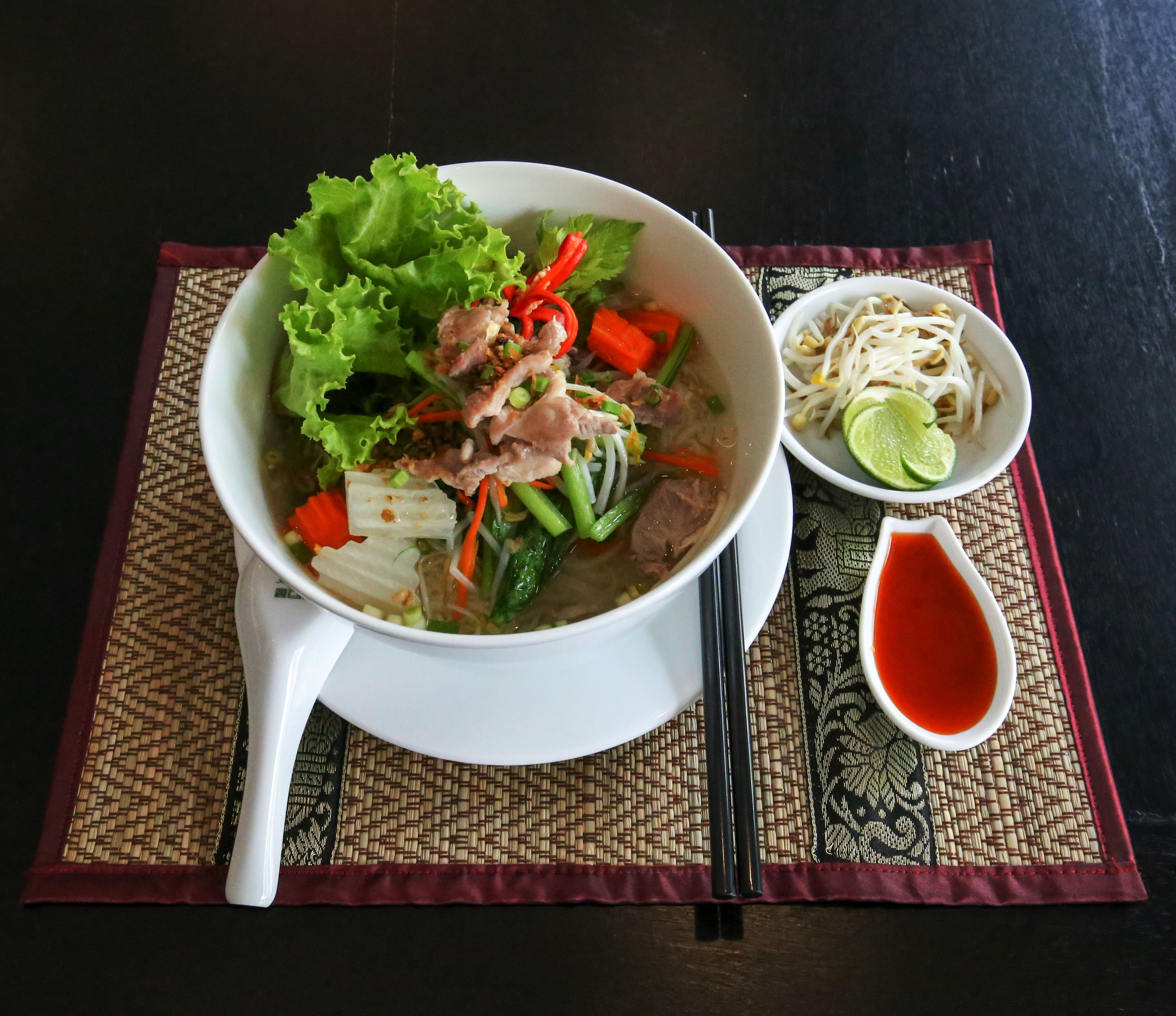 Makanan dan minuman