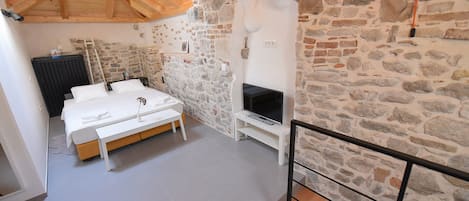 Habitació doble Deluxe (Pylon 3) | 4 dormitoris, roba de llit d'alta qualitat i cobrellits