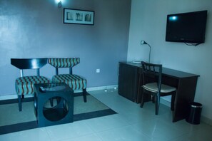 Coffres-forts dans les chambres, bureau