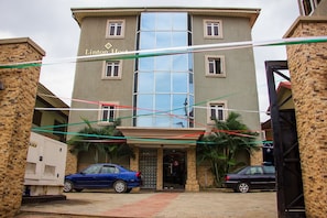 Entrada de la propiedad