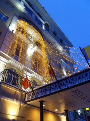 Façade de l’hébergement - soirée/nuit