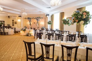 Spécialités Cuisine européenne moderne