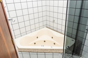 Dusj og toalettartikler (inkludert)