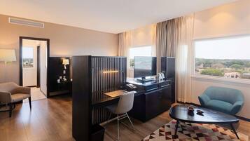 1 Schlafzimmer, hochwertige Bettwaren, Daunenbettdecken