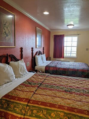 Standard Room, 2 Double Beds, Smoking