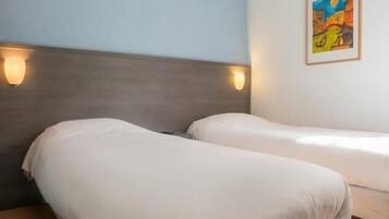 Sängtillbehör av högsta kvalitet, skrivbord och ljudisolering