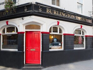 Bar (on property) - Burlington Hotel Hull City Centre (Hull)