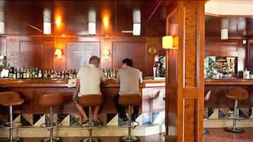 Bar (en la propiedad)