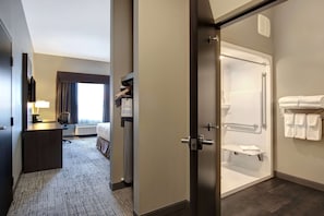Room, 1 Queen Bed, Accessible, Non Smoking (Mobility)