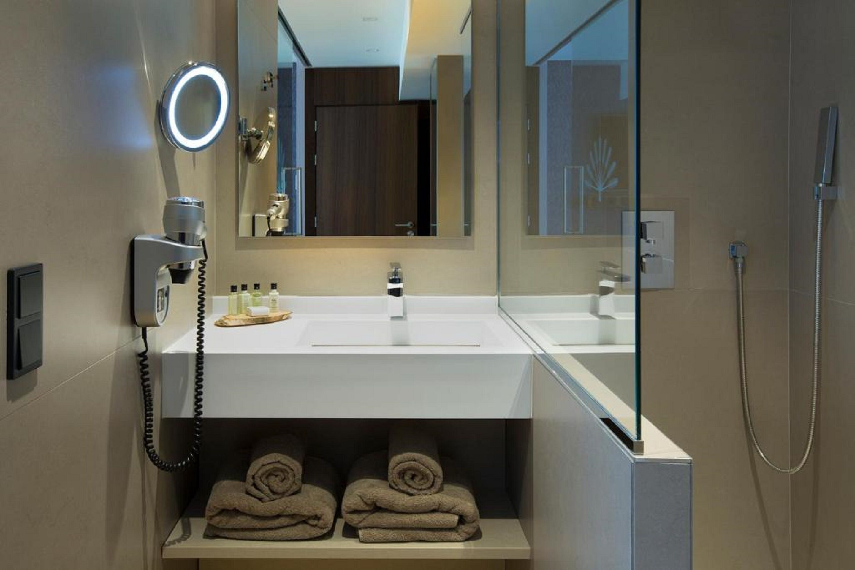 Foto - Hotel L'Arbre Voyageur - LILLE