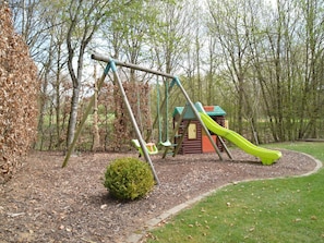 Children's area - Holiday Home in Waimes with Pool & Sauna (Waimes)