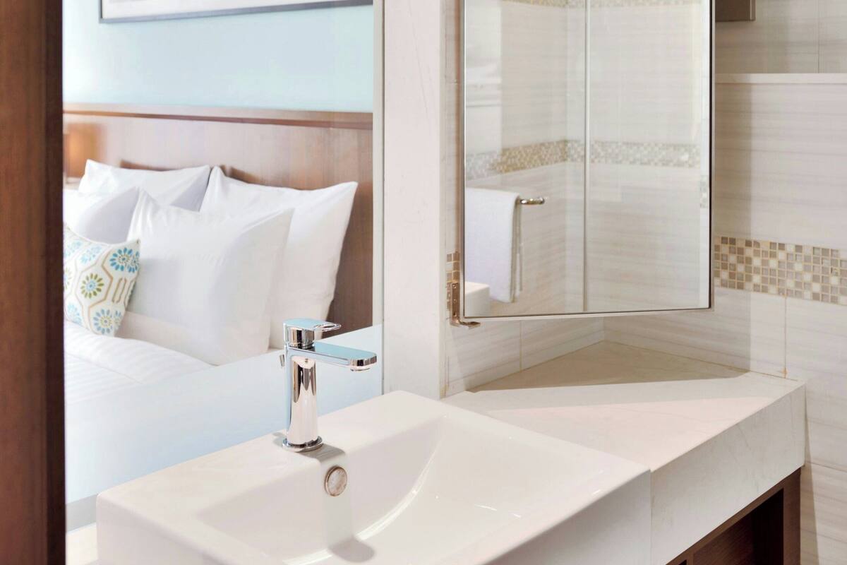 shower, free toiletries, hair dryer, bathrobes