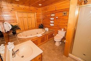Cabane, 1 chambre, baignoire, vue montagne (A True Dream) | Salle de bain