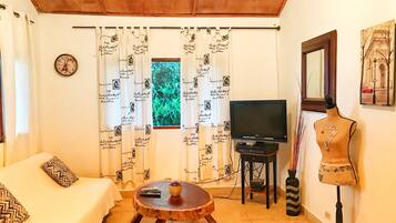 Rollaway beds, free WiFi