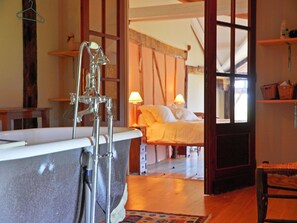 5 間睡房、熨斗/熨衫板、Wi-Fi