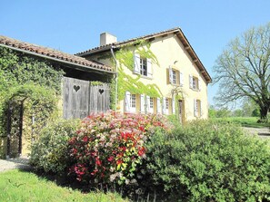 Exterior - Beautiful farmhouse with private pool (Perchède)