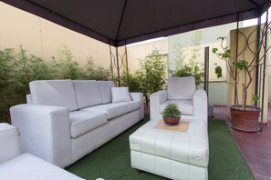 Terrace/patio - Hostal Bonbini (Lima)