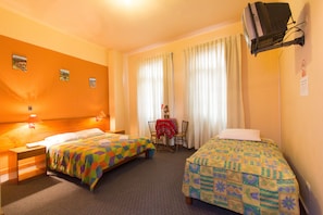 Room - Hostal Bonbini (Lima)