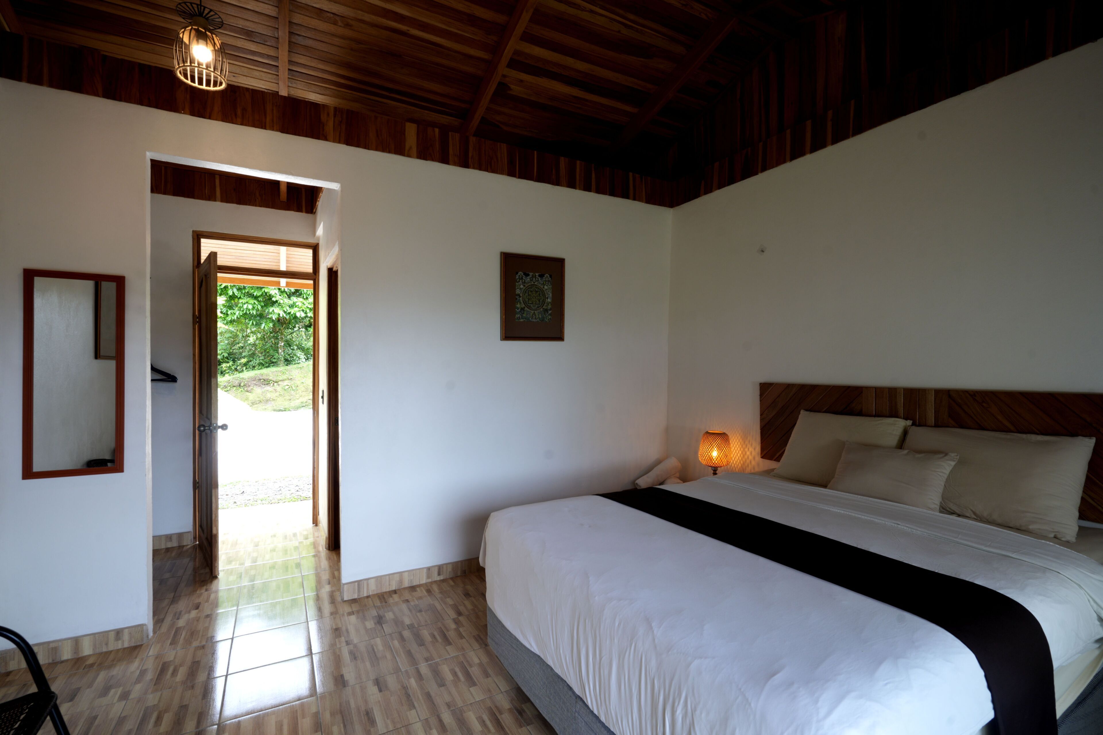 Kamar Double Superior | Seprai linen
