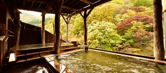 Yuze Hotel
