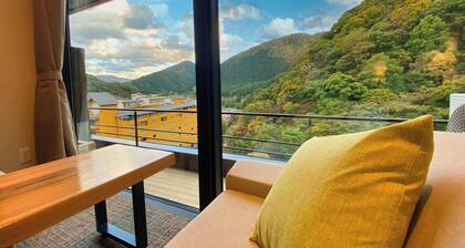 Yuze Hotel