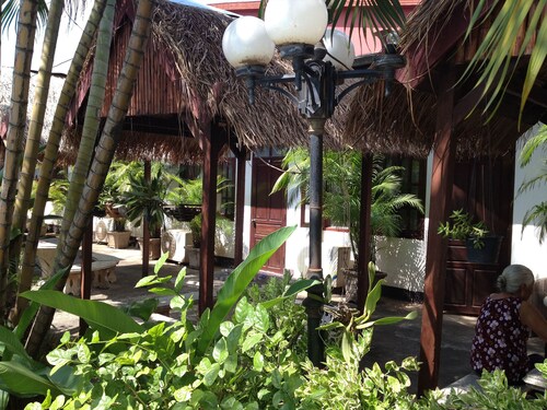 Villa Sisavad Guesthouse