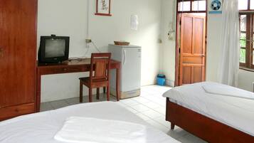 Tomannsrom – standard | Bad | Dusj, toalettartikler (inkludert) og håndklær