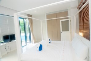 3 Bedrooms Villa | 3 室のベッドルーム、セーフティボックス (室内)、デスク、遮光カーテン