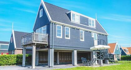 Traditional Dutch Villa Stay