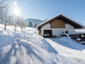 Property grounds - Chalet Maria Alm by Ski Slopes & Views (Maria Alm)