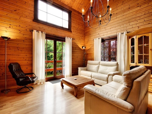 Elegant Villa with Sauna