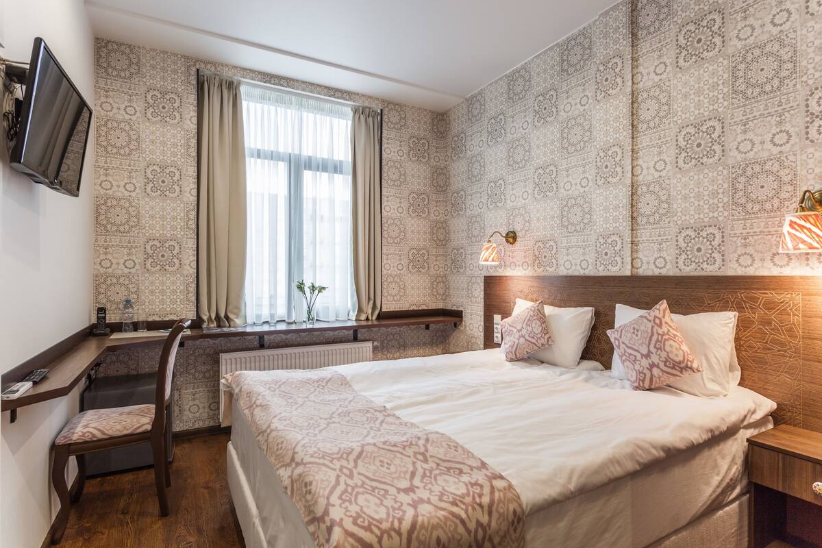 1 bedroom, in-room safe, blackout curtains, iron/ironing board
