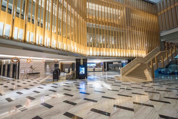 Lobby - bai Hotel Cebu (Mandaue)