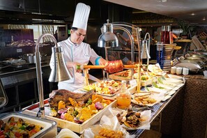 Restaurant - bai Hotel Cebu (Mandaue)