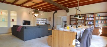 Countryside Villa with Games